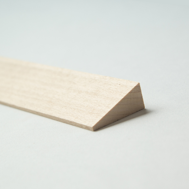 Profile triangular